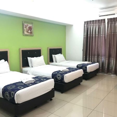 De Viana Hotel & Apartments Kota Bharu Dış mekan fotoğraf